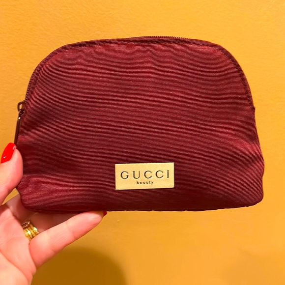 GUCCI Beauty Cosmetic Pouch with tester Gucci Sheer Katrin Sand Lipstick (206) - Picture 6 of 7